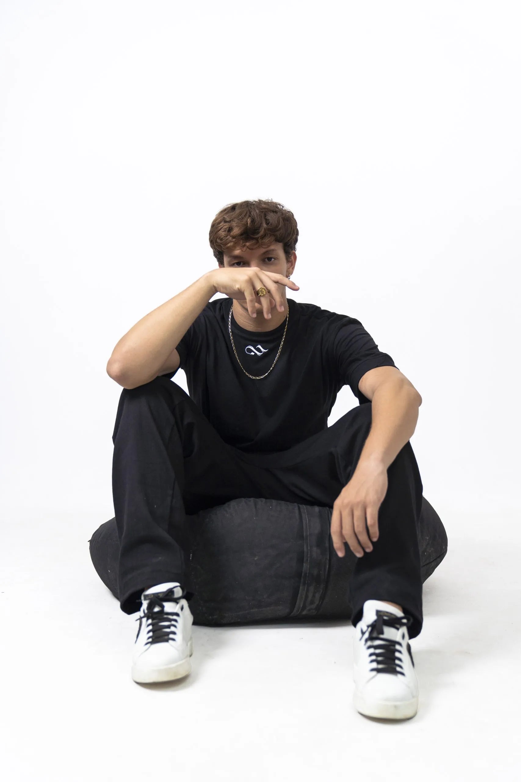 Minimalist HOBB - HOBB CLOTHING